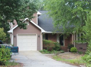 595 Shadow Moss Dr, Macon, GA 31204