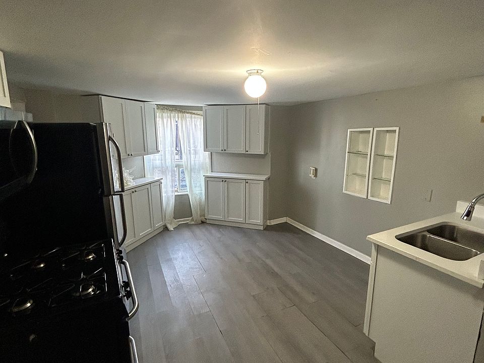 1st image of 1815 W 51st St #1B