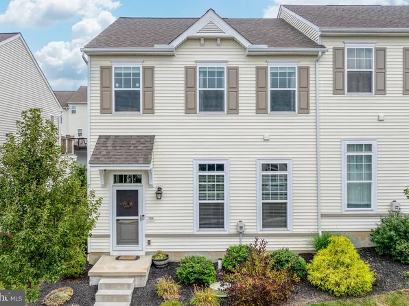 705 Danforth Cir, Willow Street, PA 17584