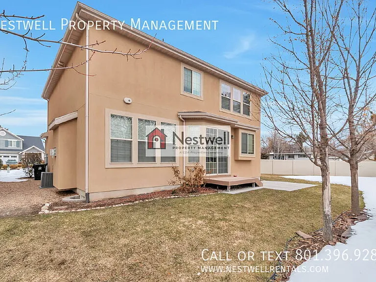 1360 E Foxmont Ln — Photo 21