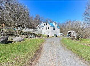1709 Benning Rd, Clyde, NY 14433