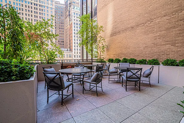 Rented by Nami New York Property LLC | media 13