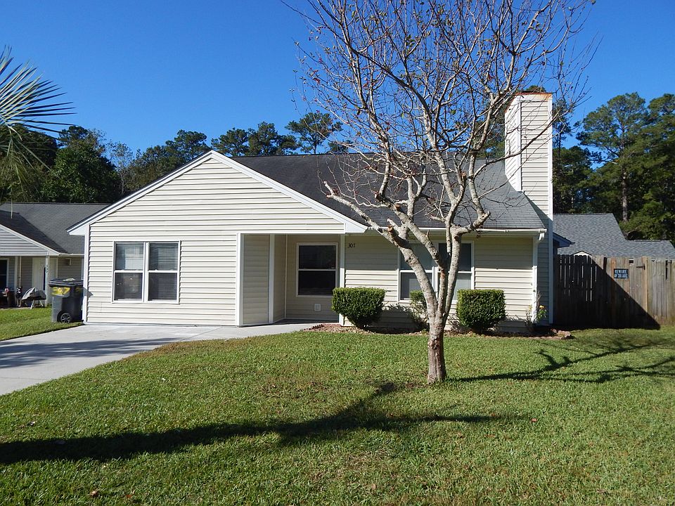 2nd image of 307 Macgregor Dr