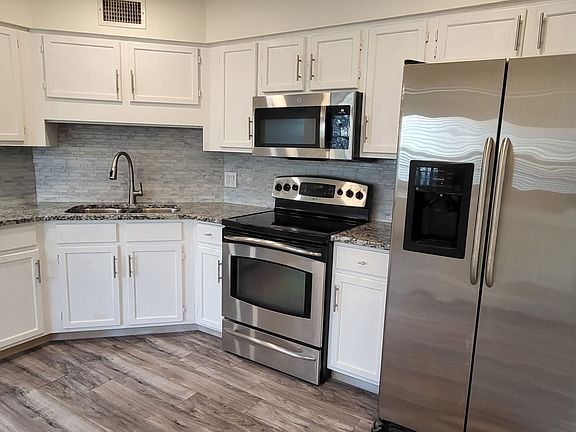 5th image of 1924 Westminster Cir
