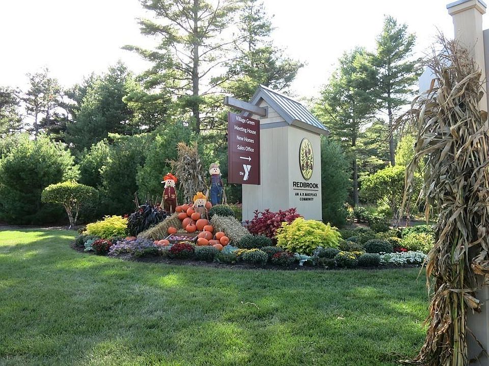 2nd image of 27 Rosebay Ln #27