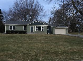 245 N Dechant Rd, Brookfield, WI 53005
