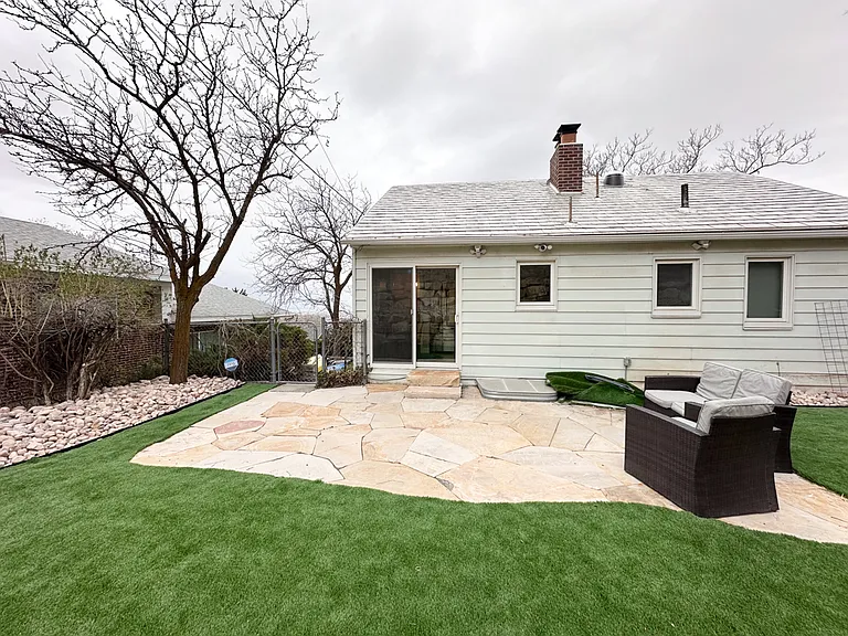 588 N Cortez St — Photo 33