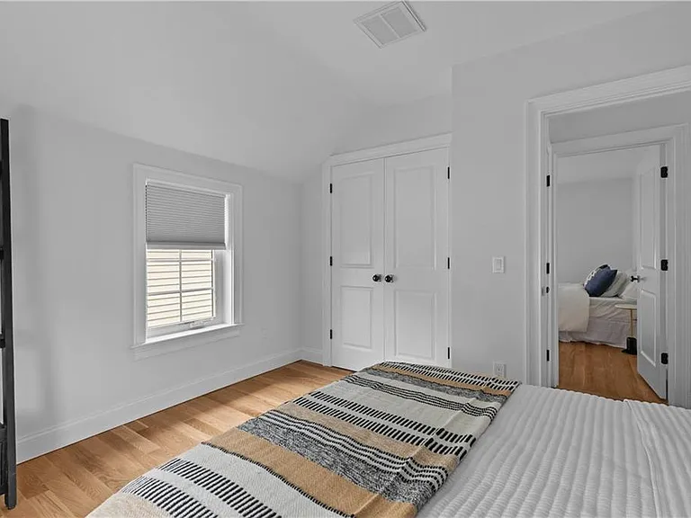 34 E Bowery St — Photo 19