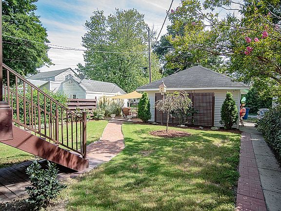 Beautifully landscaped yard