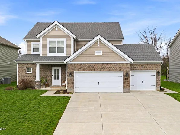 9202 Fox Chase Rd, Louisville, KY 40228
