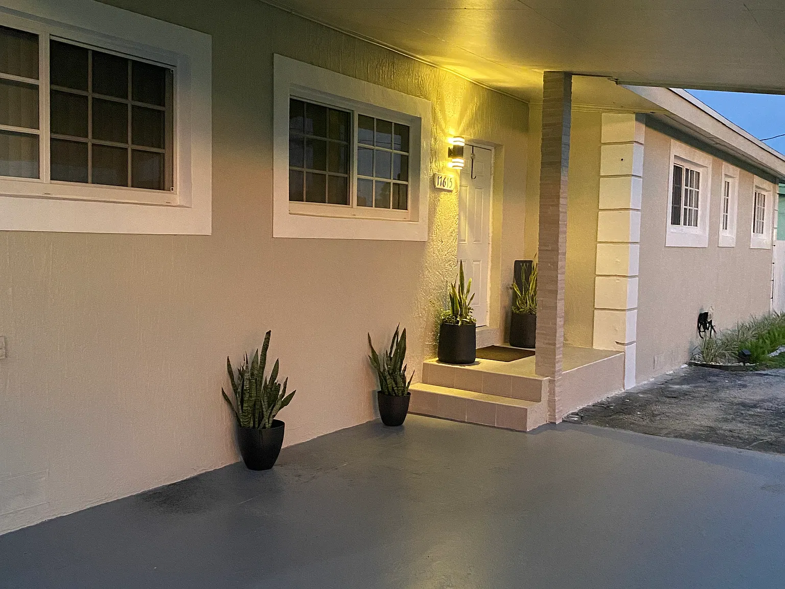 2 bed, $2,900 — Photo 2