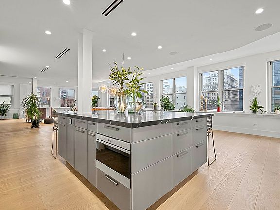 5th image of 130 Fulton St APT 12B