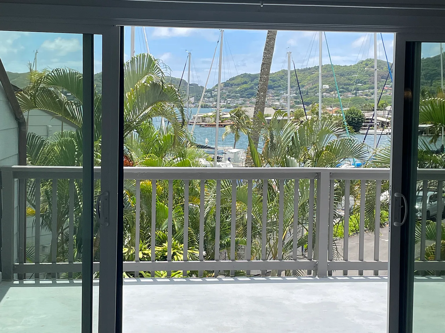 2 bed, 1200 sqft, $4,000 — Photo 2