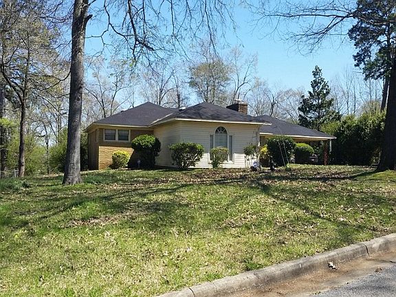 3rd image of 2368 McBurney Dr