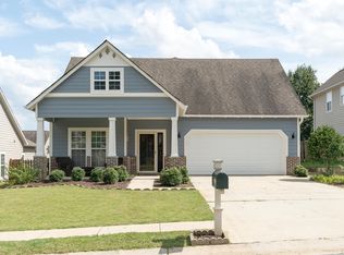 213 Nottingham Dr, Calera, AL 35040