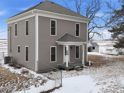 5704 E 28th St N, Newton, IA, 50208