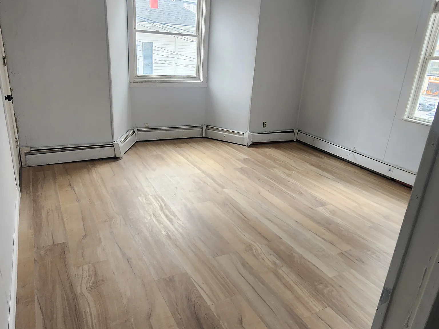 2 bed, 1000 sqft, $1,800 — Photo 4