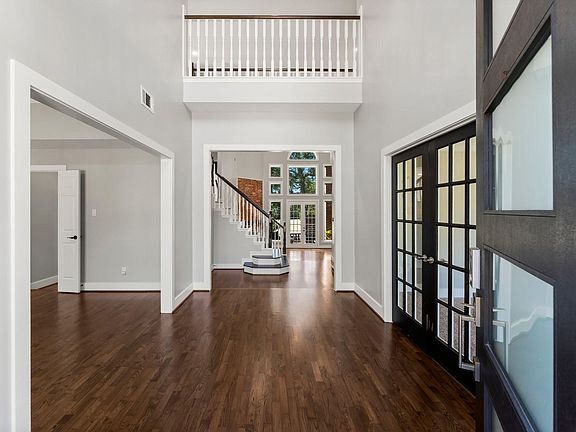 4th image of 24611 W Kingscrest Cir