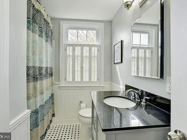 214 Blenheim Rd #214 — Photo 9