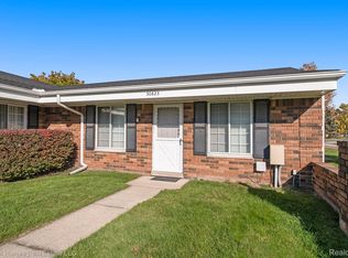 30623 Washington Blvd, Warren, MI 48093