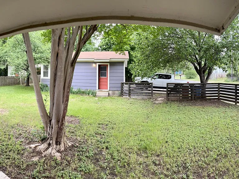 6800 Meadow Cir — Photo 8