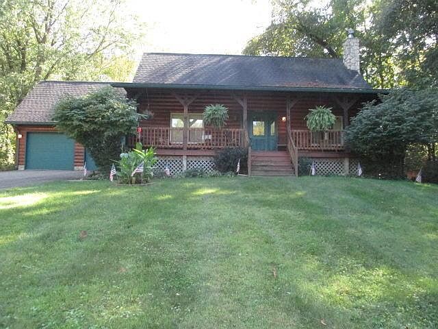 1st image of 1872 Apple Valley Dr