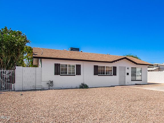 3rd image of 452 S FRASER Drive