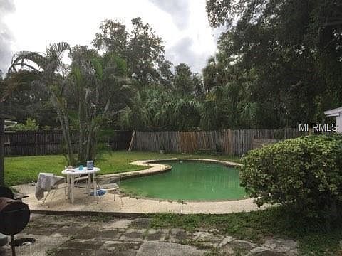 2nd image of 6004 Wilshire Dr