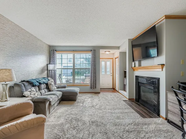 15040 Dunwood Trl #11, Saint Paul, MN 55124