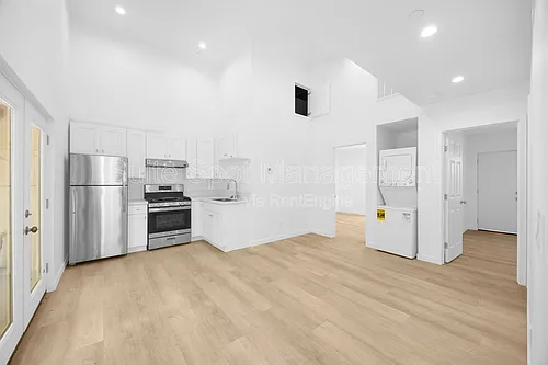 308 N Catalina Ave Photo 1