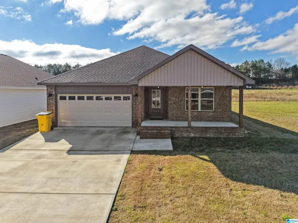 1004 Spring View Ln, Clanton, AL 35045
