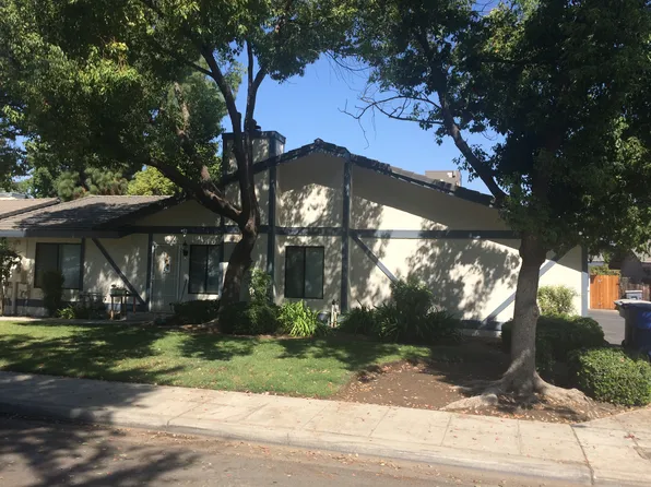 527 W Escalon Ave, Clovis, CA 93612
