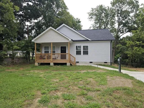 601 E Elm St, Graham, NC 27253