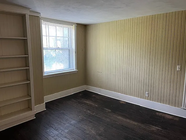 510 W Walnut St #7 — Photo 9