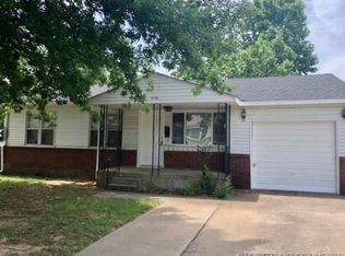 4132 E 28th Pl, Tulsa, OK 74114
