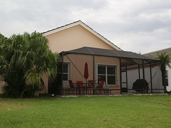 2nd image of 8860 Lake Park Cir N
