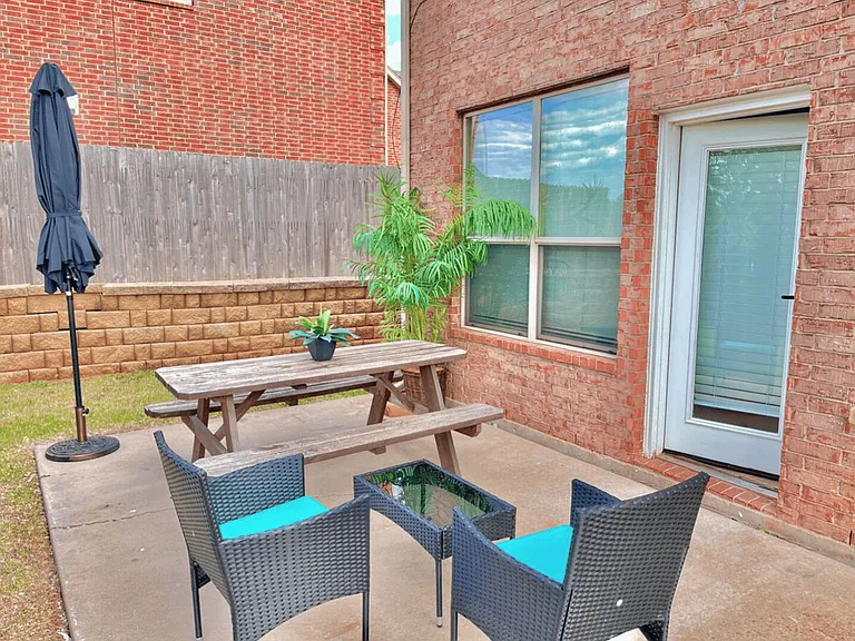 NW 177th Ct — Photo 10