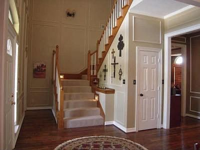 3rd image of 247 Winding Hollow Ln