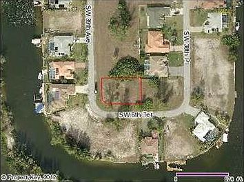 1st image of 609 SW 39th Ave