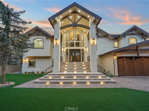 39055 N Shore Dr, Fawnskin, CA 92333