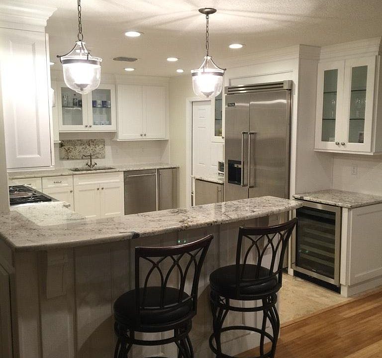 View of Kitchen / Bar