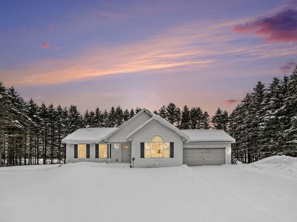 125 Ringneck Ln, Buckley, MI 49620