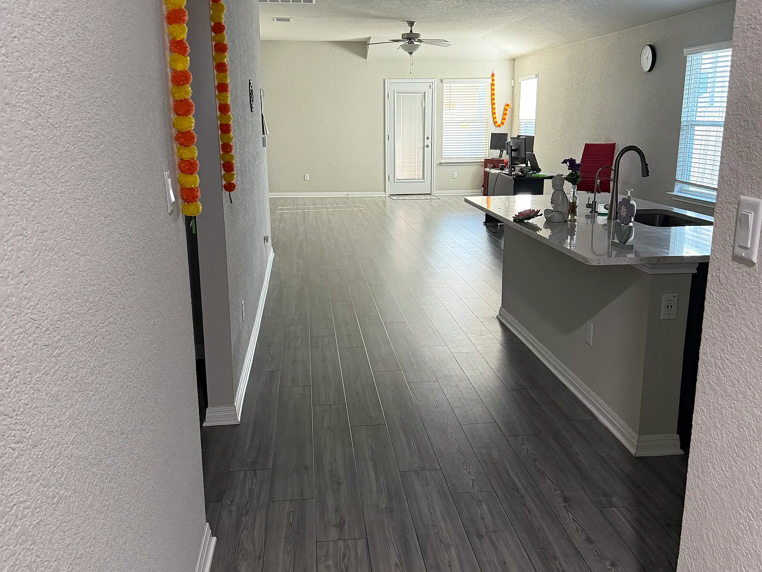 4 bed, 2045 sqft, $2,050 — Photo 4
