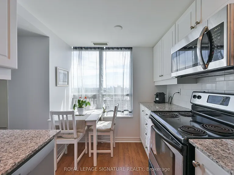 212 Eglinton Ave E #1907 — Photo 13