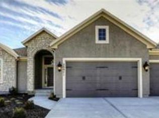 5715 Constance St, Shawnee, KS 66216