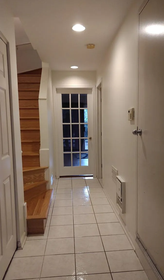3 bed, 1586 sqft, $3,999 — Photo 2