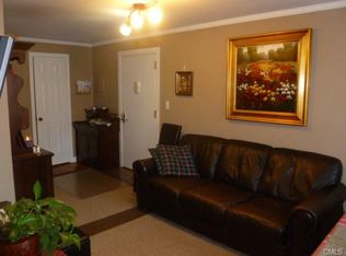 50 Canaan Ct #11, Stratford, CT 06614