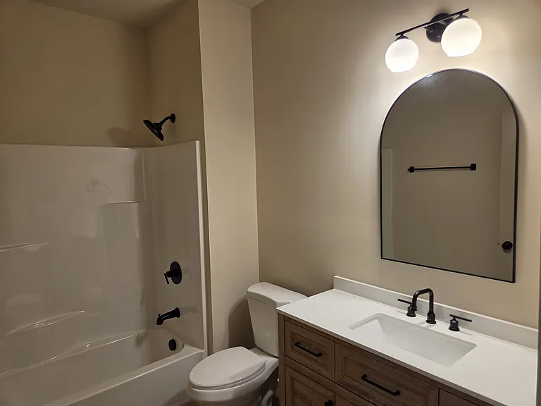 5724 Wallwood Rd — Photo 12
