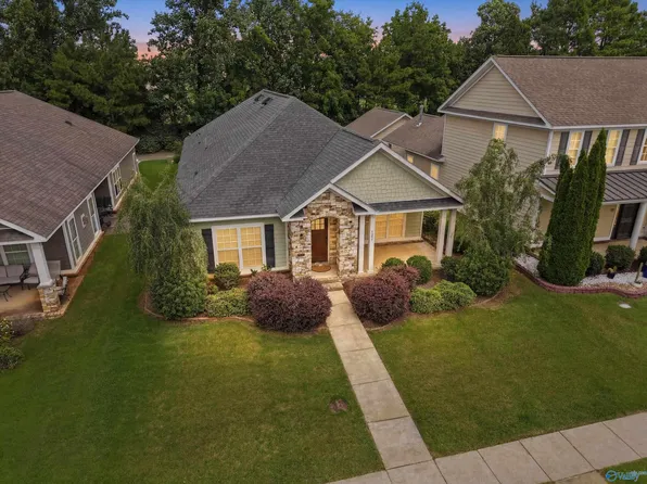 6439 Lincoln Park Pl, Huntsville, AL 35806