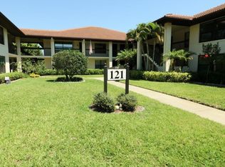 121 SW South River Dr APT 105, Stuart, FL 34997